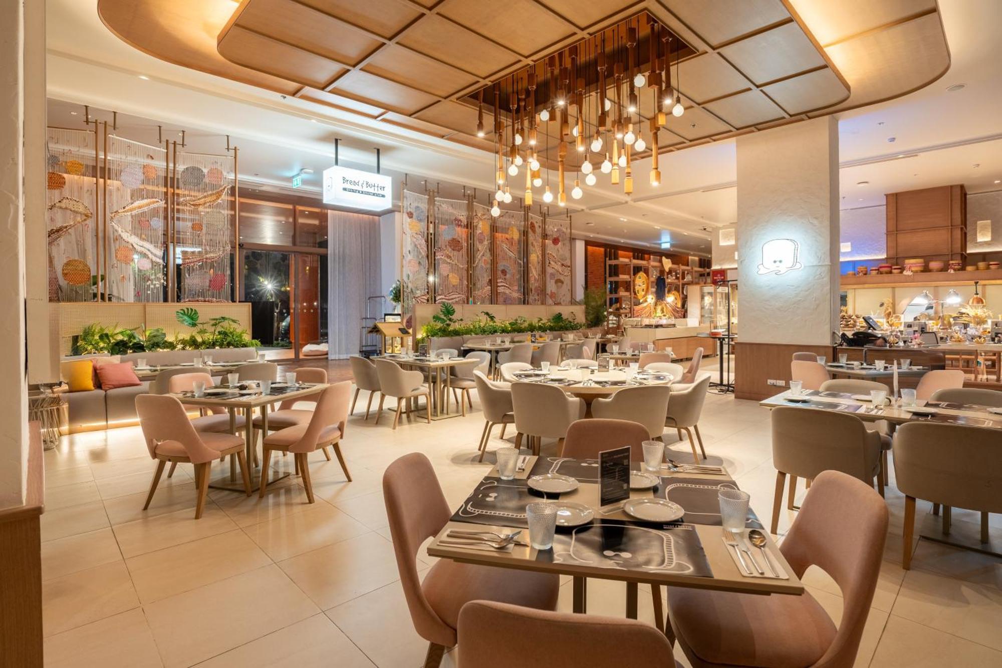 乌汶 Centara Ubon酒店 外观 照片